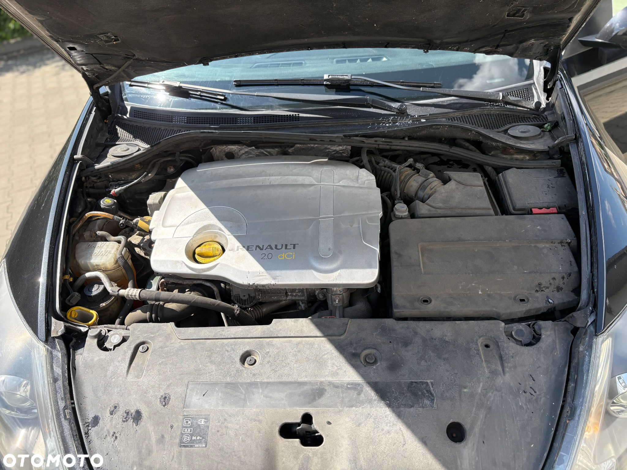 Renault Laguna 2.0 dCi GT Euro5 - 11