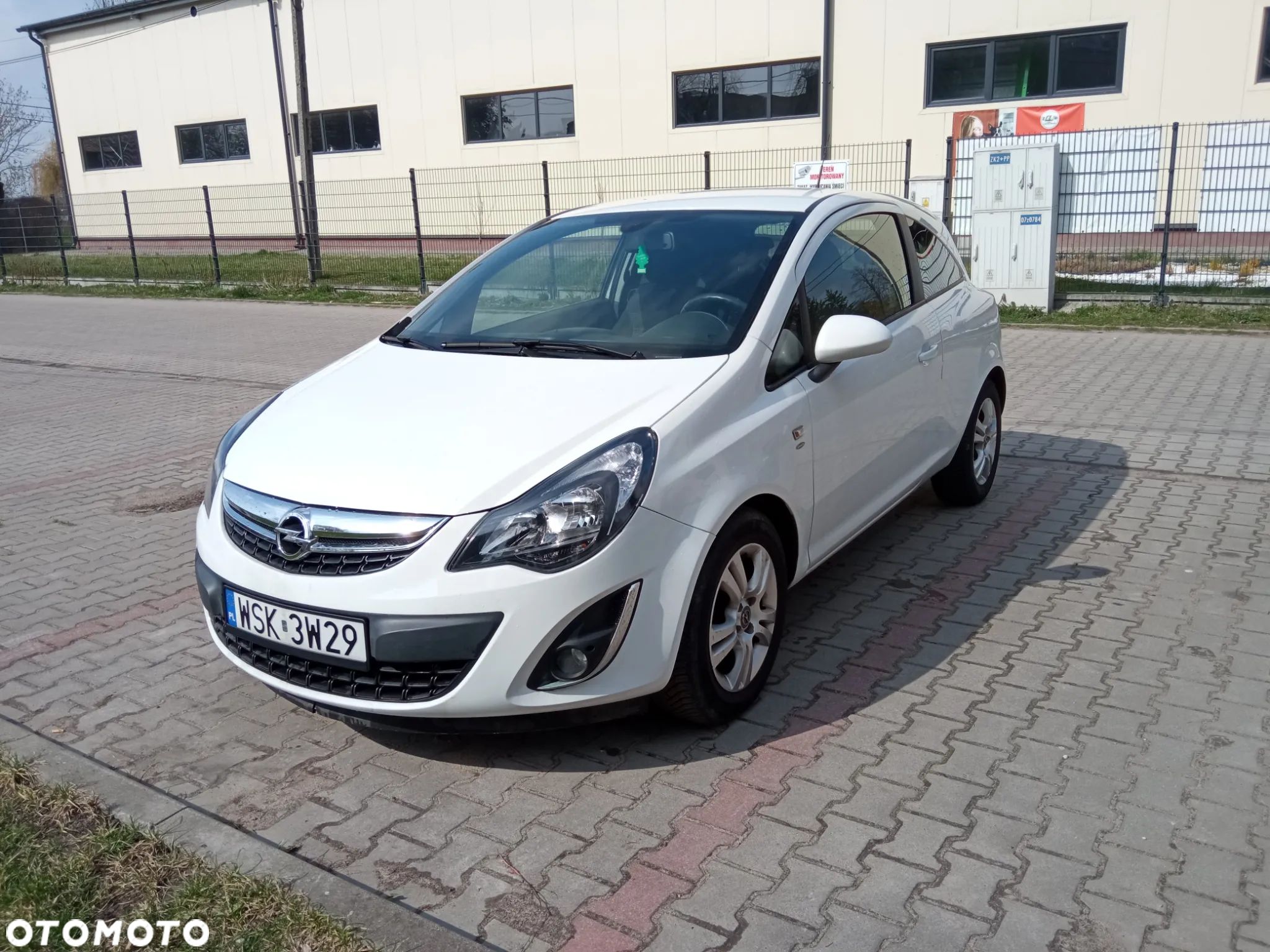 Opel Corsa - 1