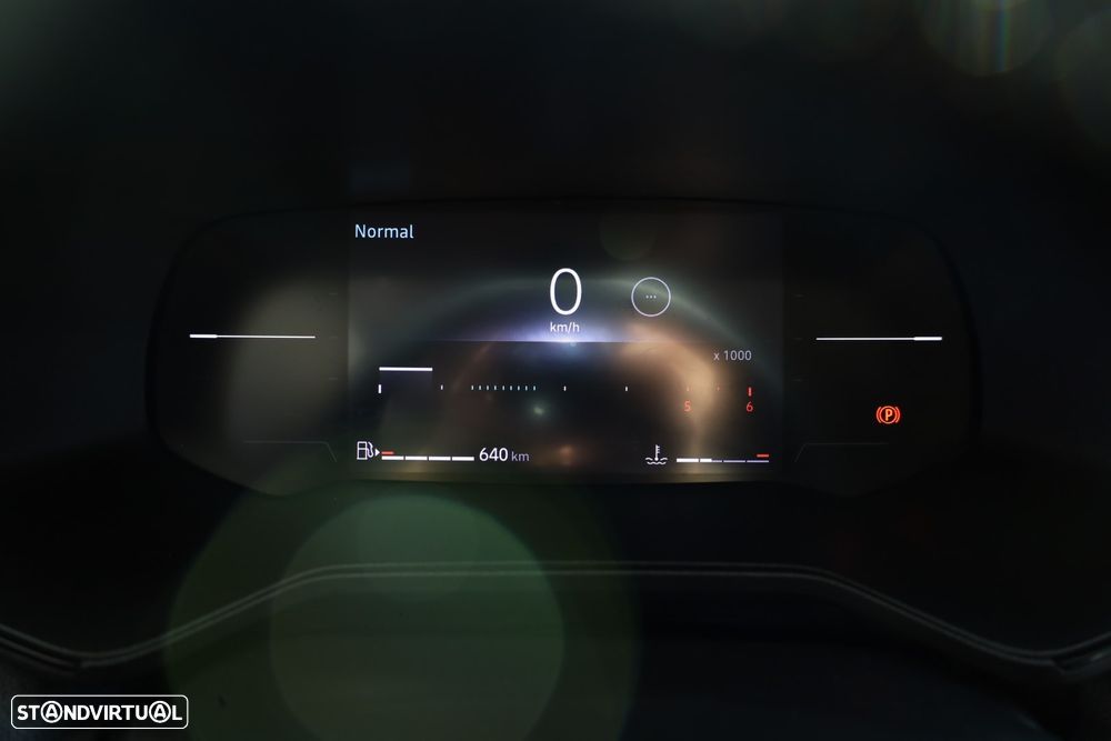 Renault Clio 1.5 Blue dCi Evolution - 42