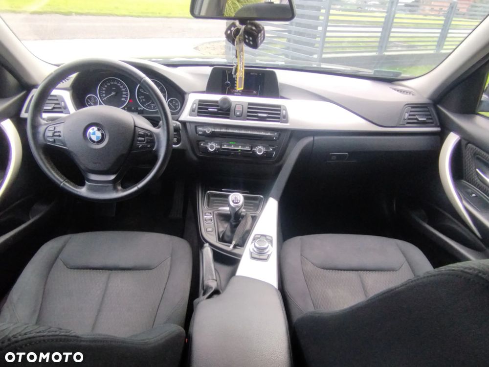 BMW Seria 3 - 20