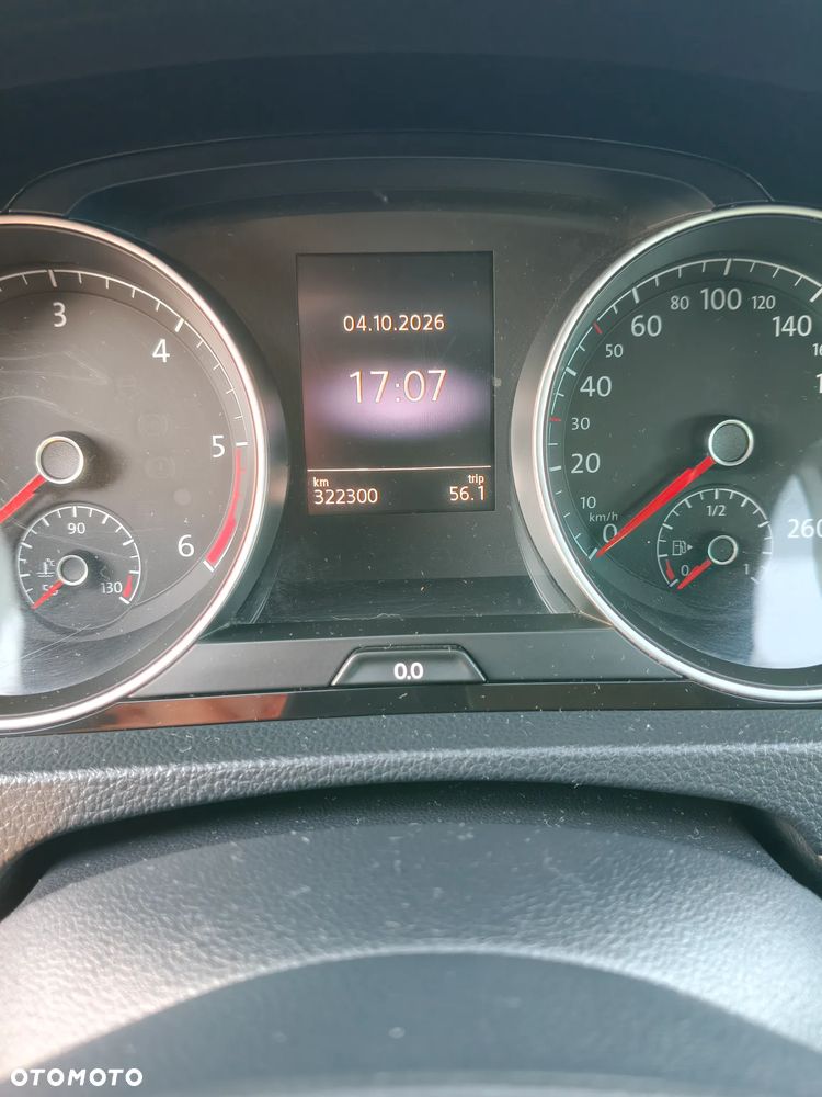 Volkswagen Golf 2.0 BlueTDI 4Motion Highline - 16