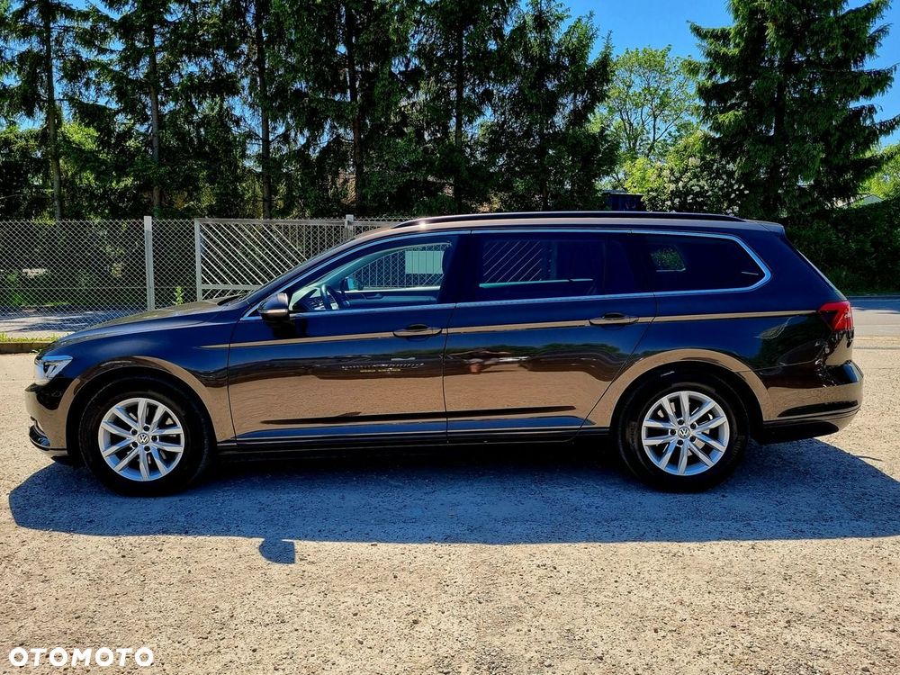 Volkswagen Passat - 8