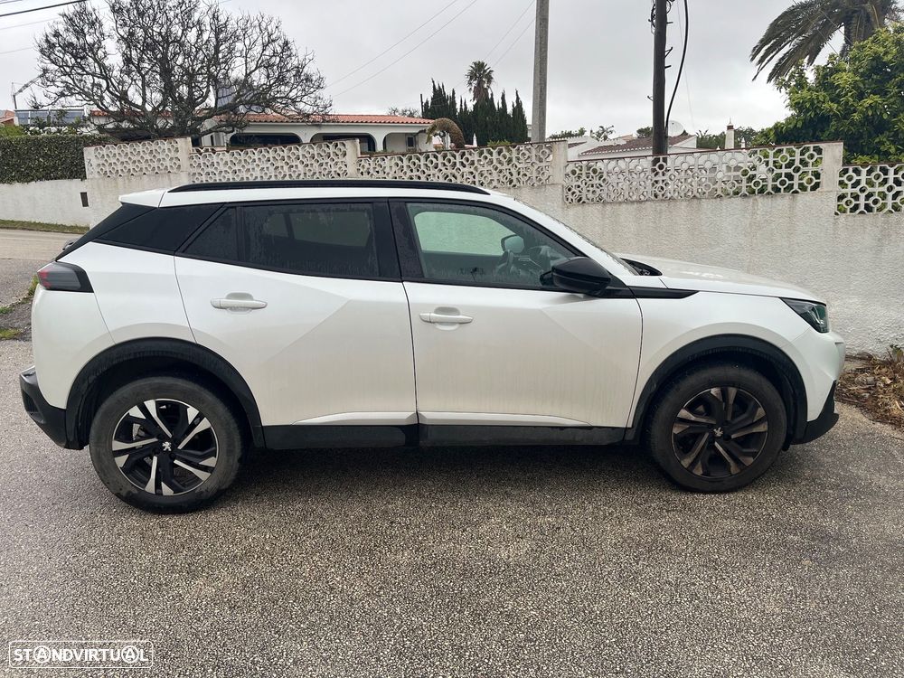 Peugeot 2008 1.2 PureTech Allure - 2