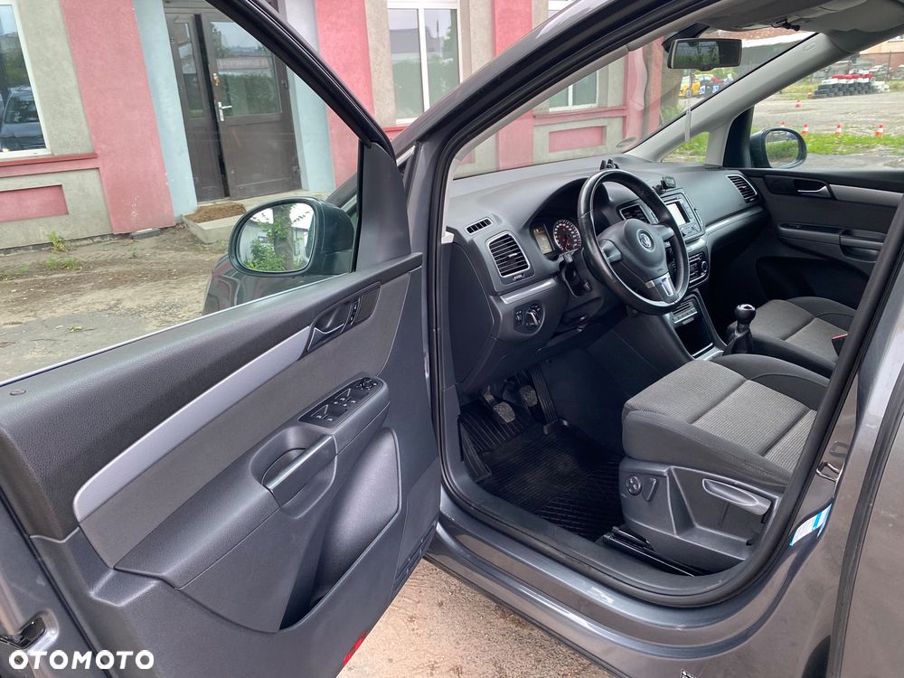 Volkswagen Sharan 2.0 TDI Comfortline - 13