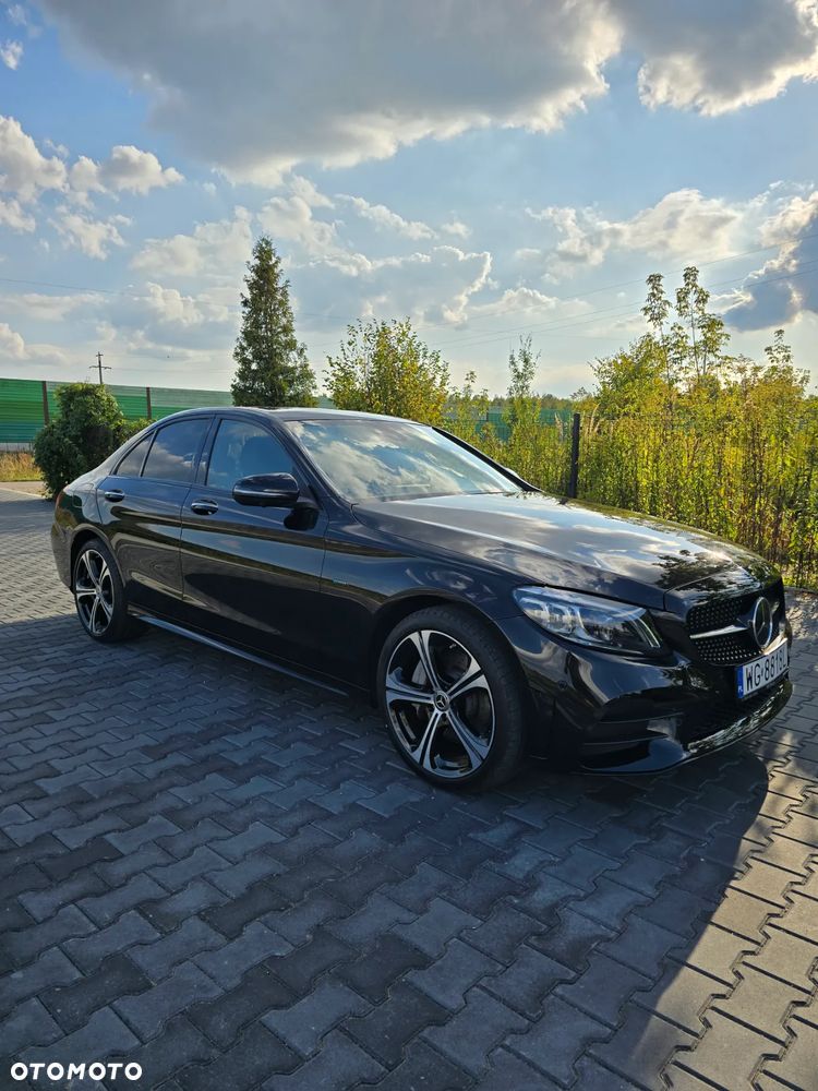Mercedes-Benz Klasa C 300 e 9G-TRONIC - 27