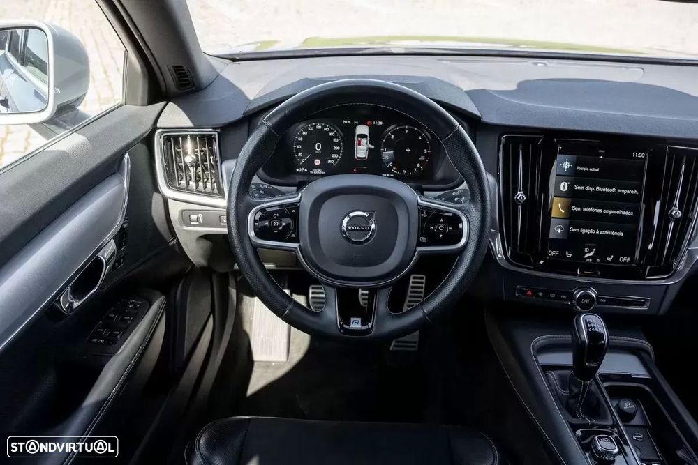 Volvo V90 D3 R Design - 10