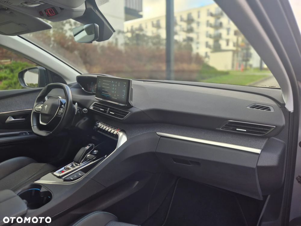 Peugeot 3008 225 e-EAT8 Allure Pack - 27