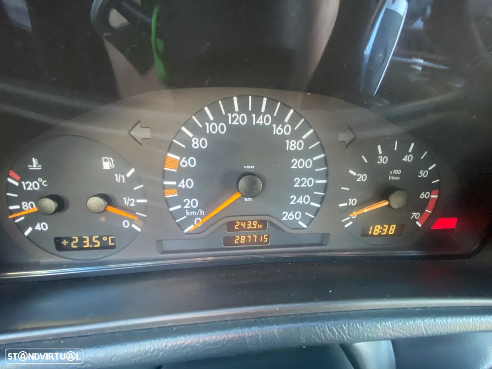 Mercedes-Benz CLK 200 Kompressor Avantgarde - 3