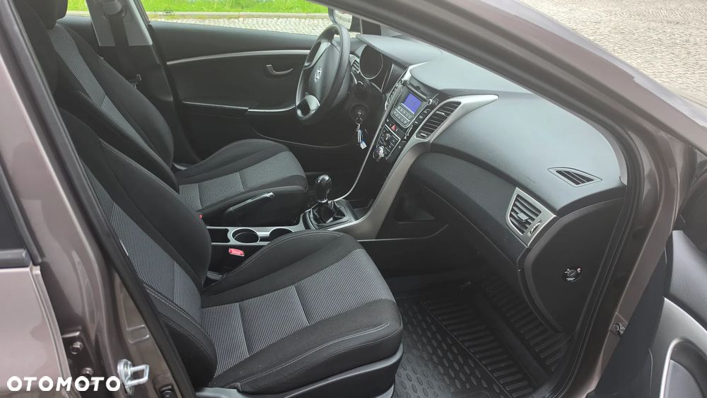 Hyundai i30 1.4 Advantage - 9