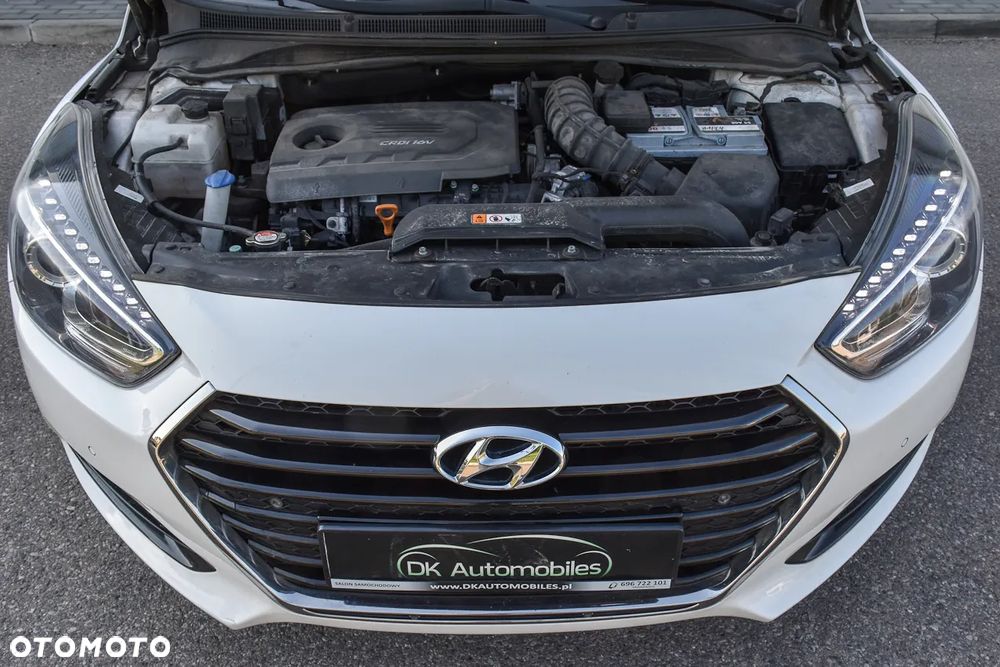 Hyundai i40 Kombi 1.7 CRDi Premium - 41
