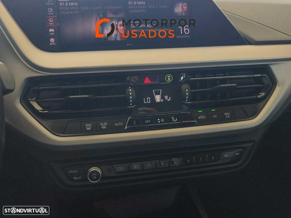 BMW 116 d Line Sport - 24