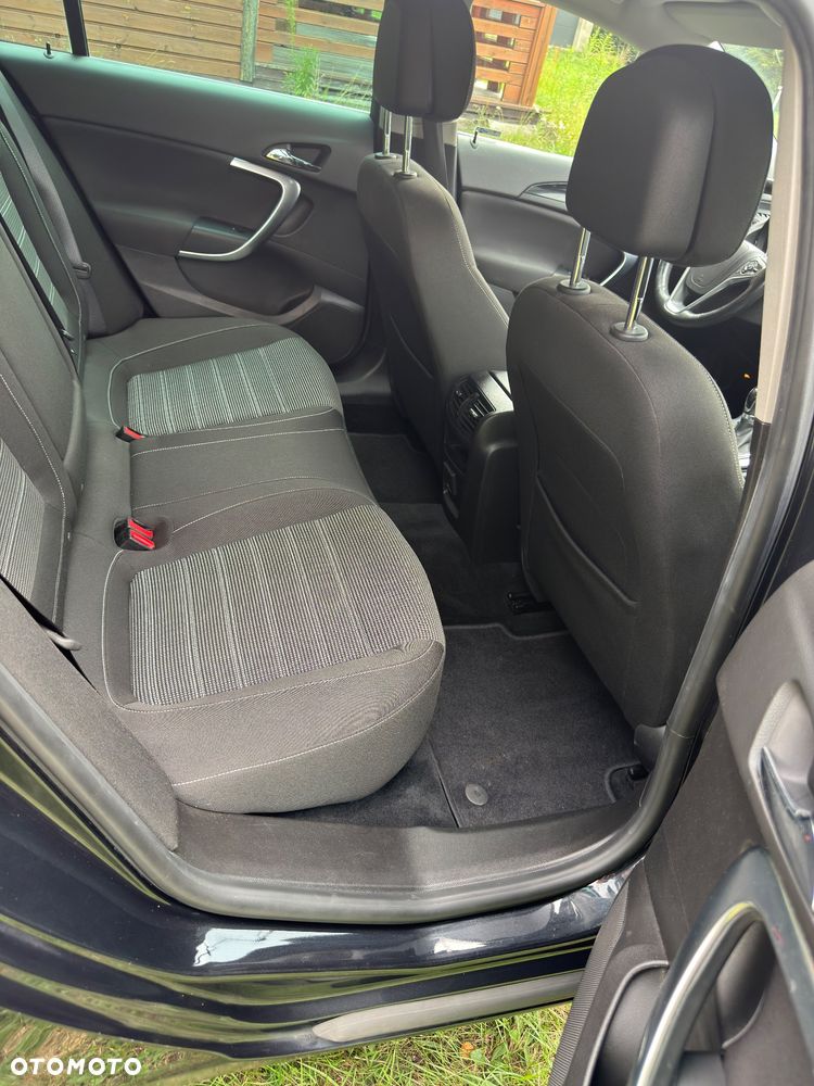 Opel Insignia - 16