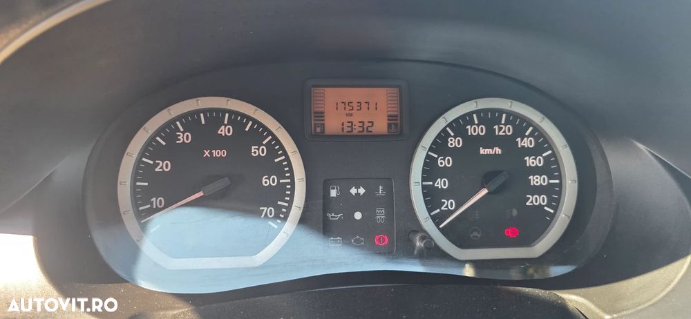 Dacia Logan 1.4 MPI Laureate Plus - 11