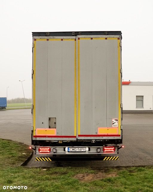 DAF XF105 Low Deck - 10