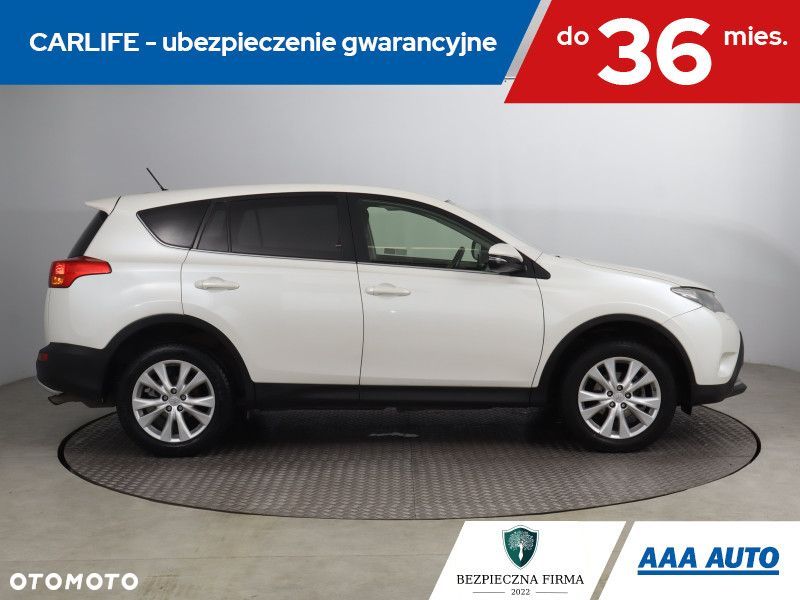 Toyota RAV4 - 7