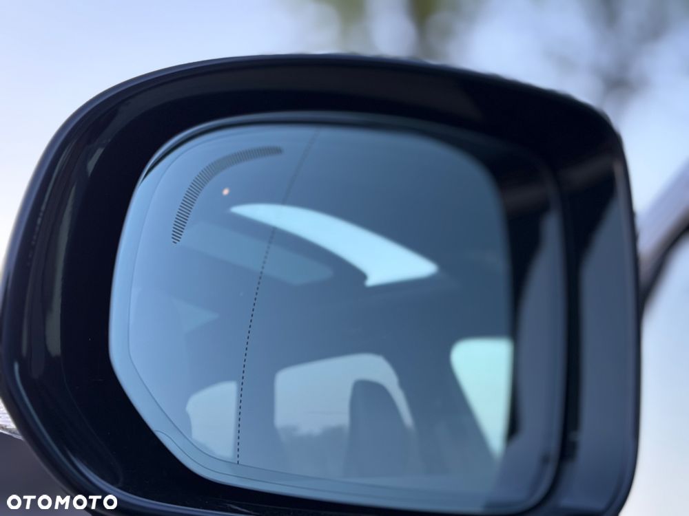 Volvo XC 60 B5 B AWD Ultra Black Edition - 25