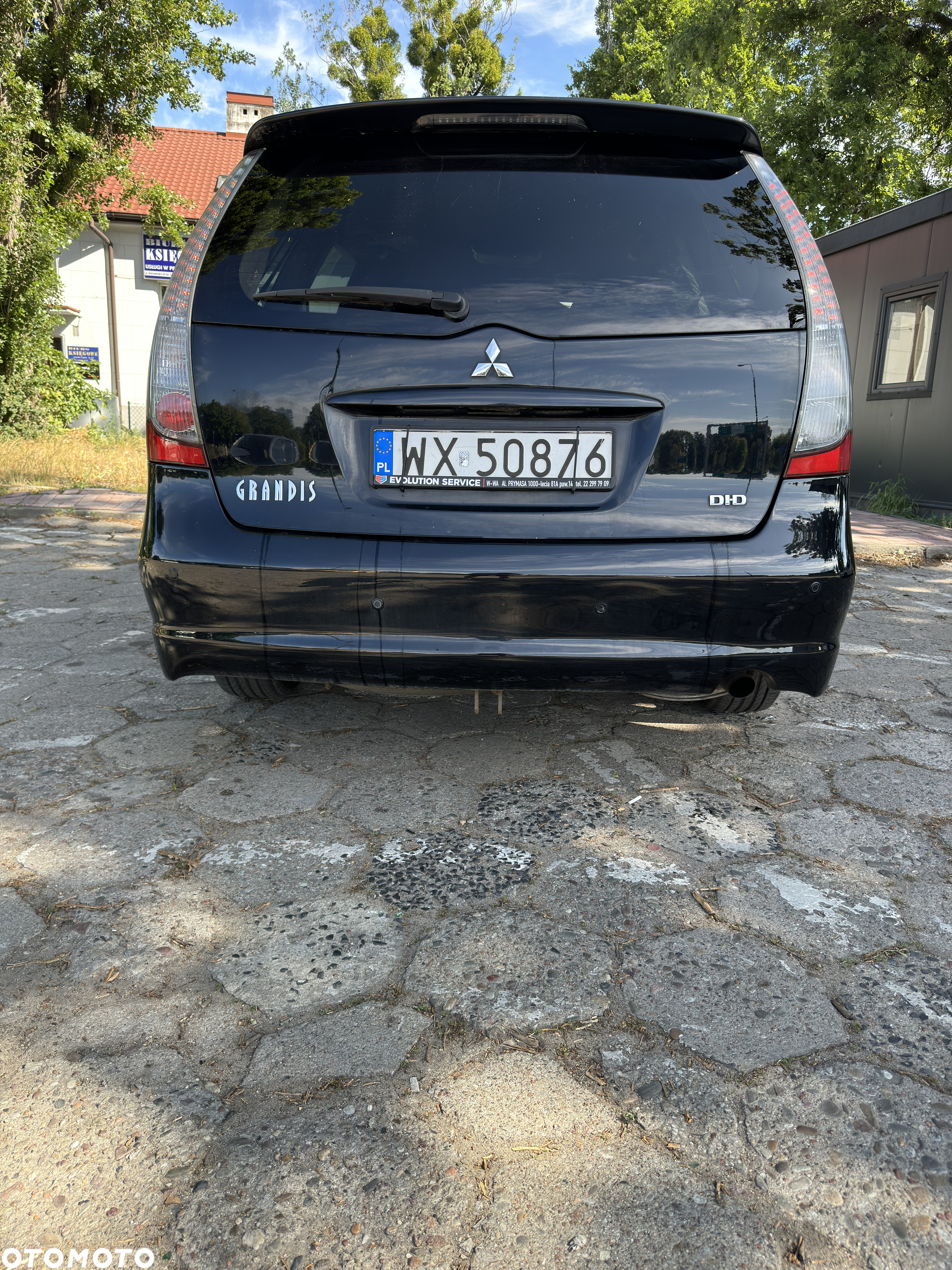 Mitsubishi Grandis - 5