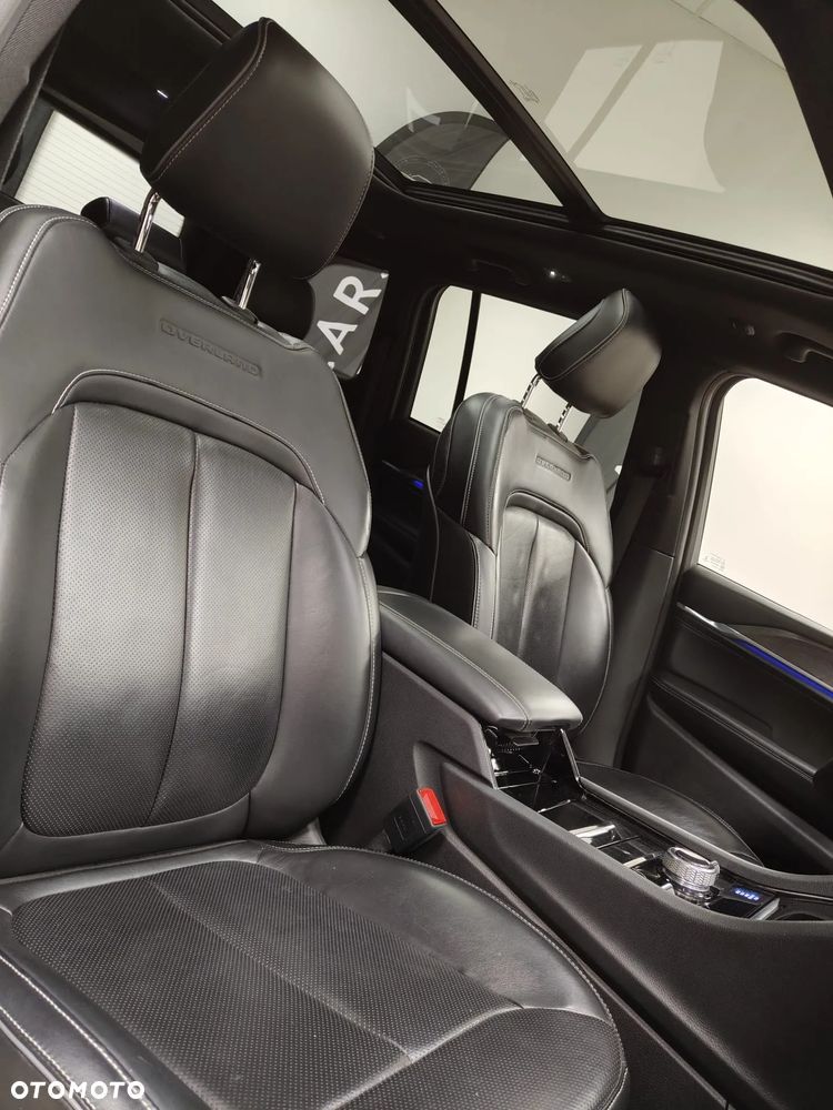 Jeep Grand Cherokee - 36