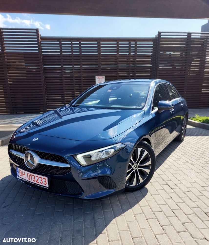 Mercedes-Benz A 180 d Sedan 8G-DCT - 4
