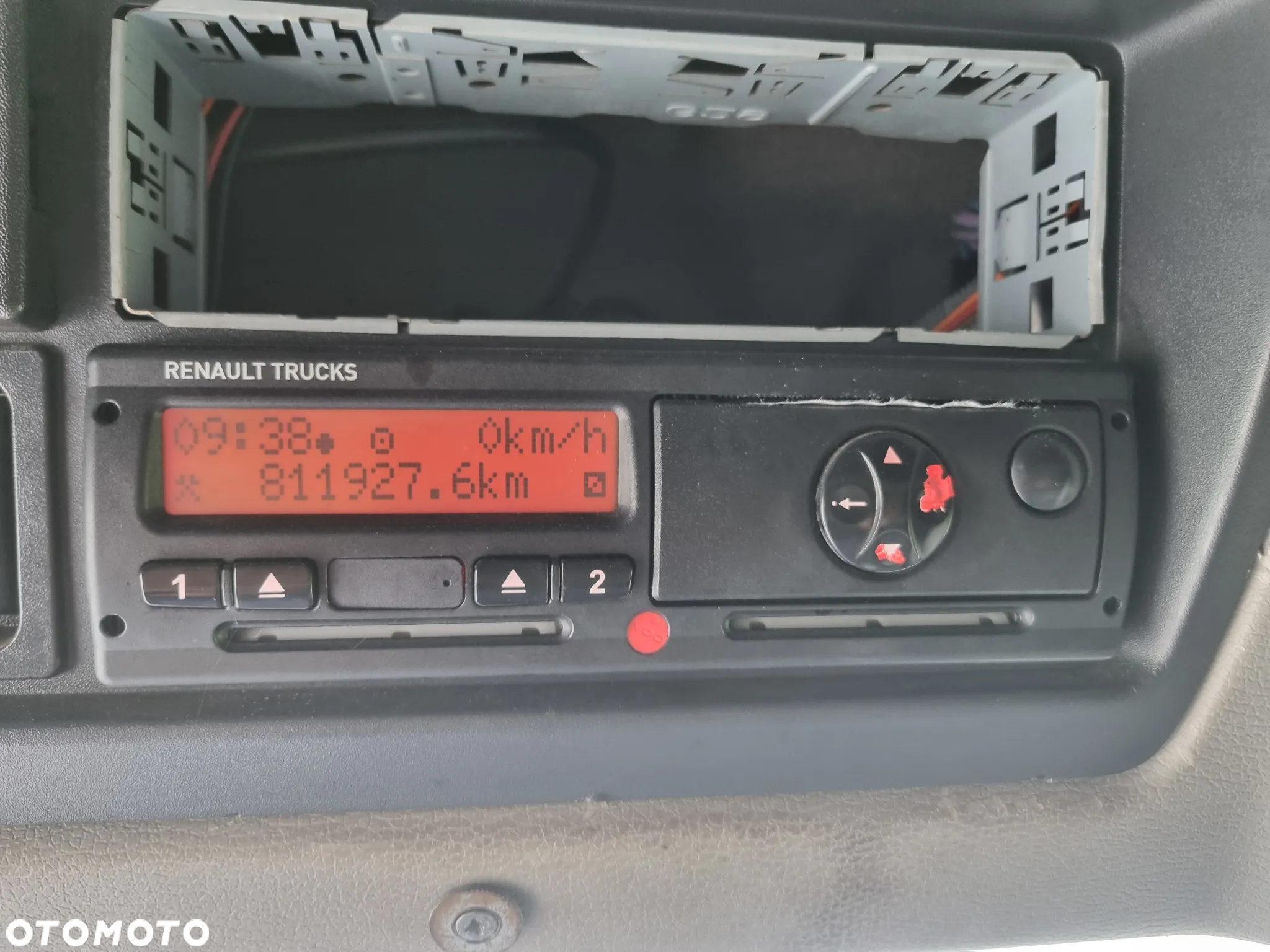 Renault MIDLUM 220 - 13
