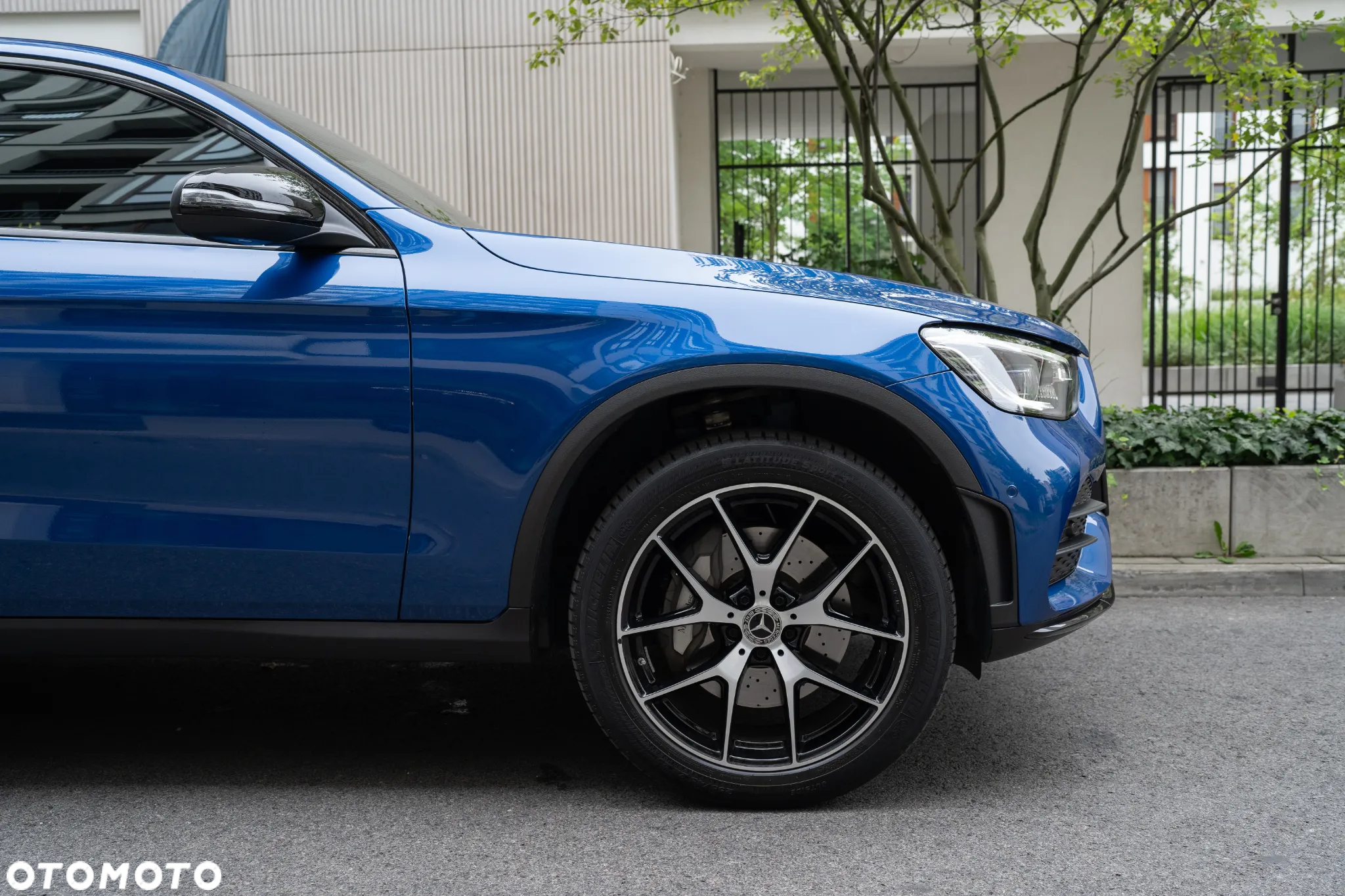 Mercedes-Benz GLC Coupe 300 e 4-Matic Business Edition - 37