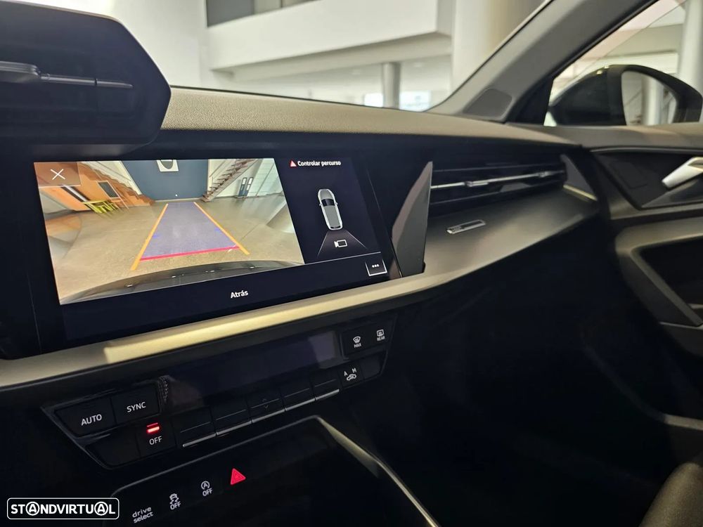 Audi A3 Sportback 30 TFSI Advanced - 8