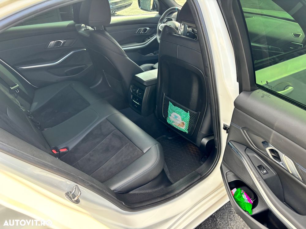 BMW 3 Series 2023 — imagine 8