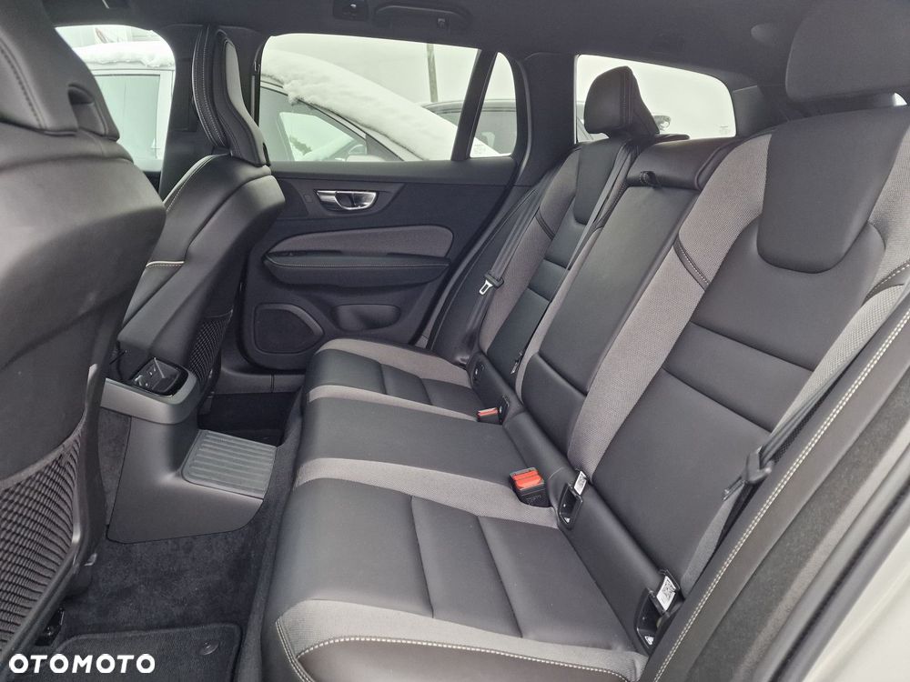Volvo V60 - 13
