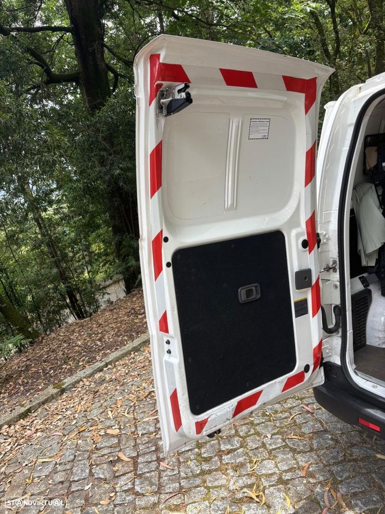 Nissan E-NV200 5p Comfort Gelha - 12
