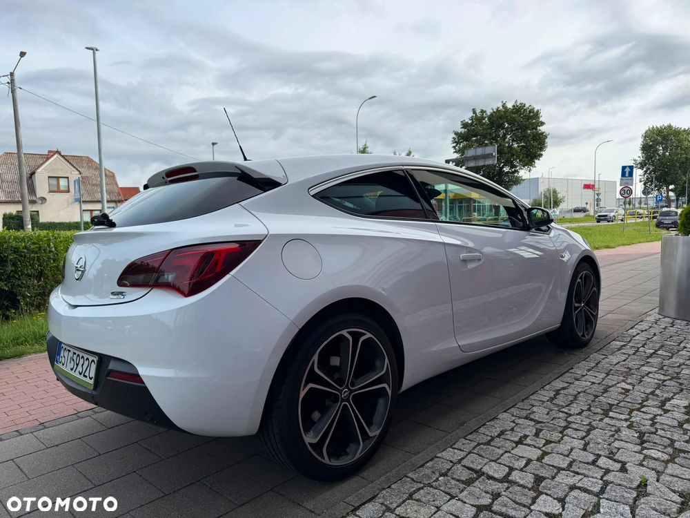Opel Astra 1.6 Turbo Sport - 6