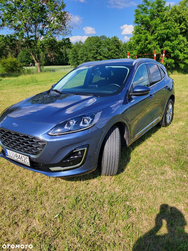 Ford Kuga - 1