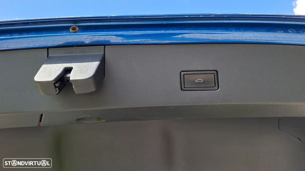 VW T-Roc 1.6 TDI Sport - 11