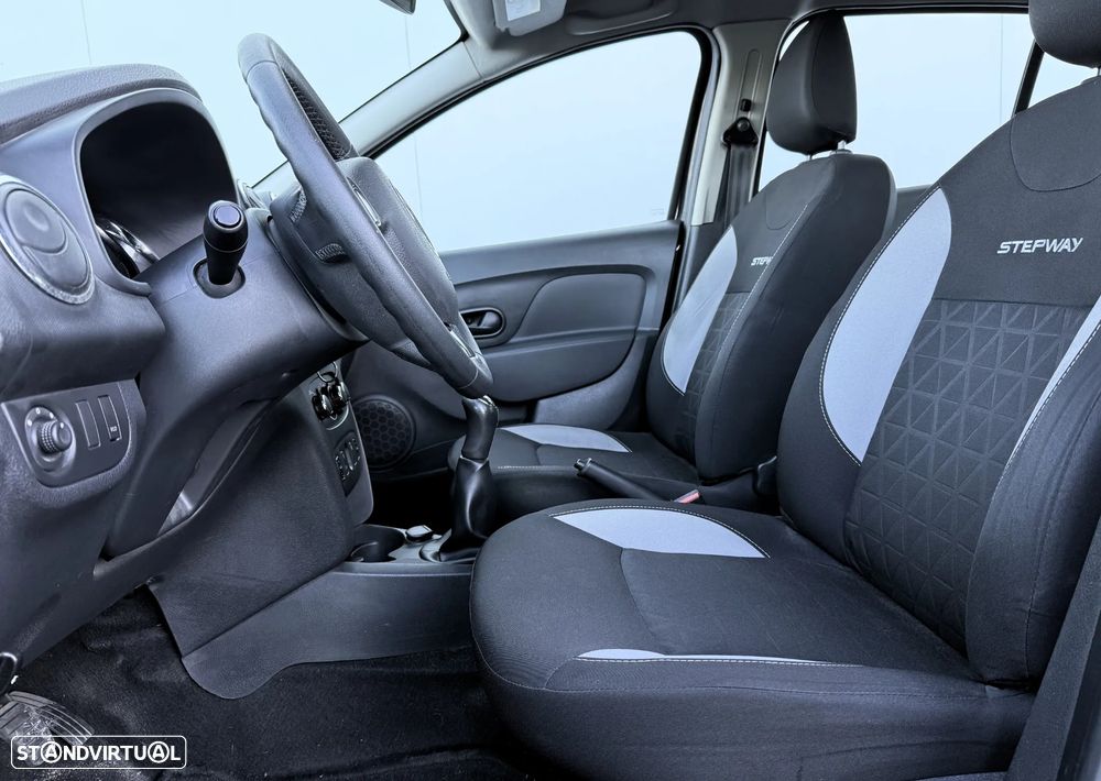 Dacia Sandero 1.5 dCi Stepway - 25