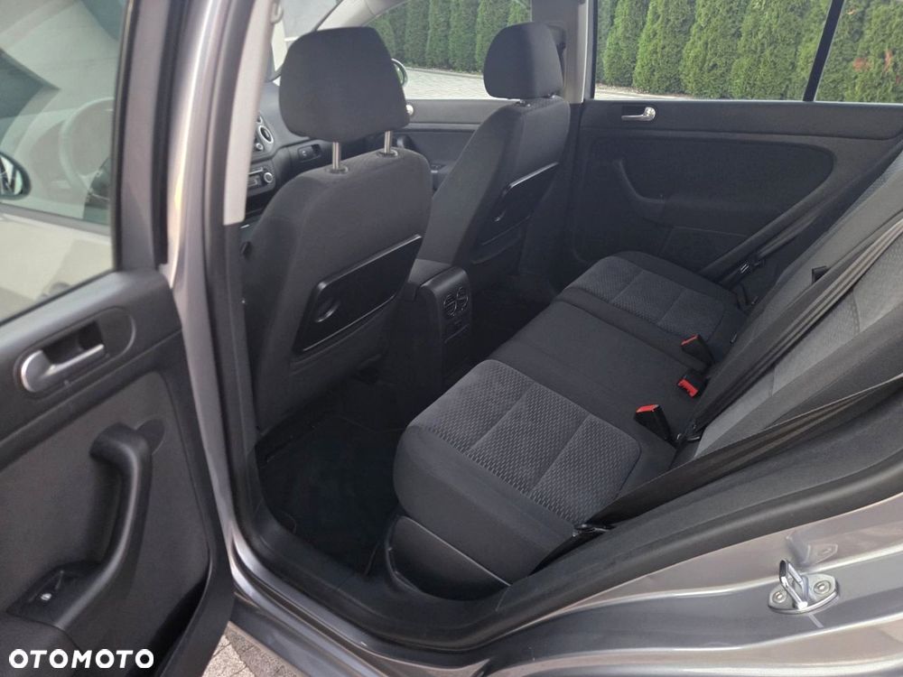 Volkswagen Golf Plus - 20