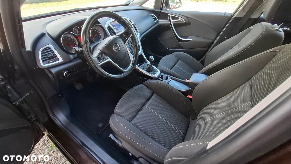 Opel Astra 1.4 T Cosmo S&S - 20