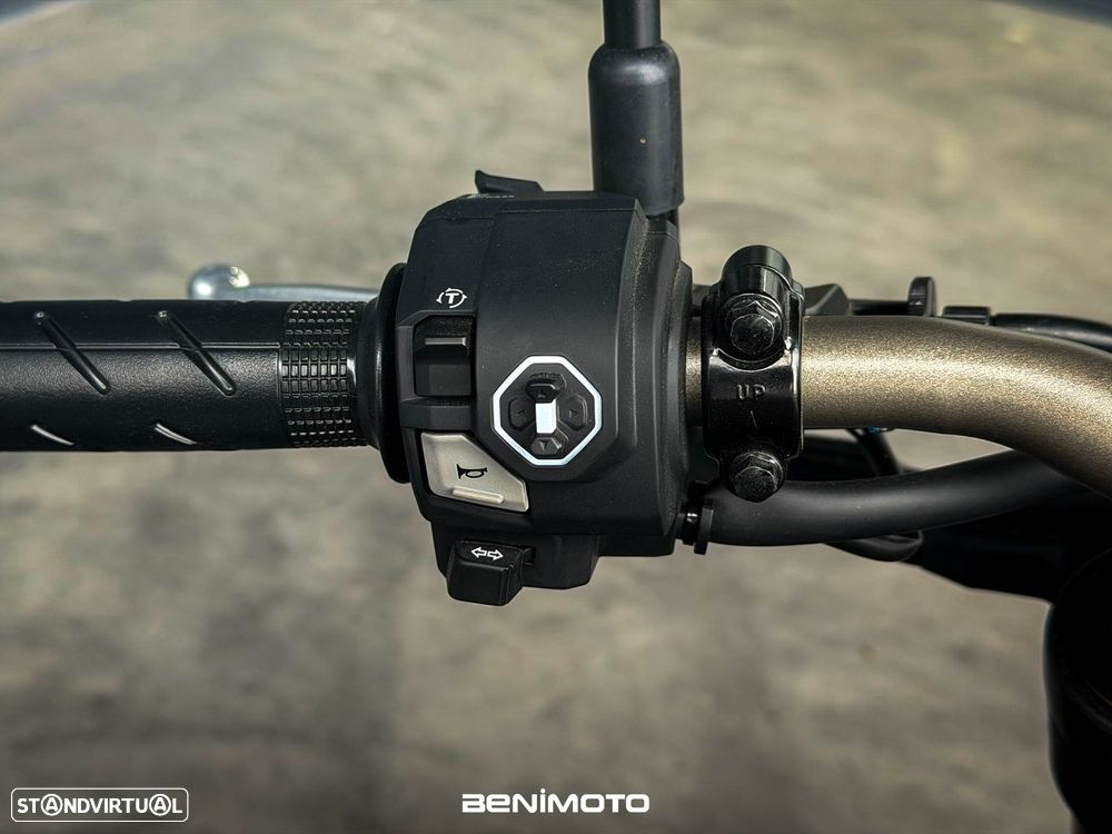 Honda CB 650R E-Clutch - 9