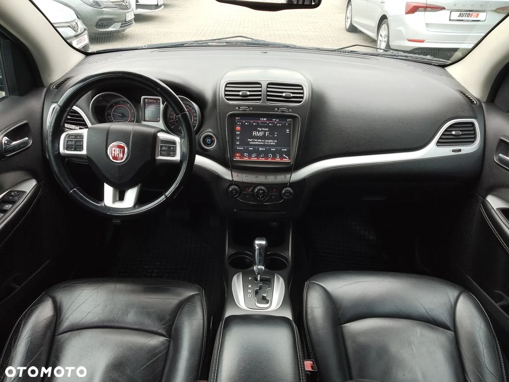 Fiat Freemont 2.0 Multijet 16V DPF Automatik Allrad Urban - 16