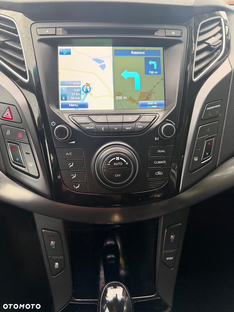 Hyundai i40 - 19