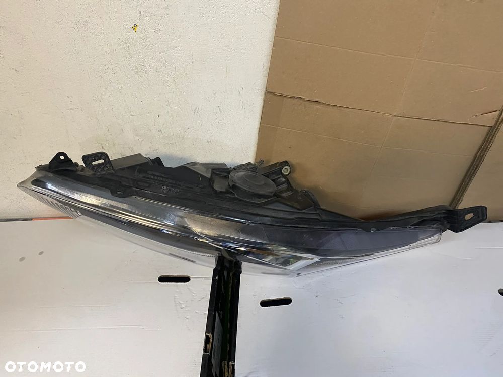 lampa fiesta mk7 lift zwykła lewa eu cała - 3