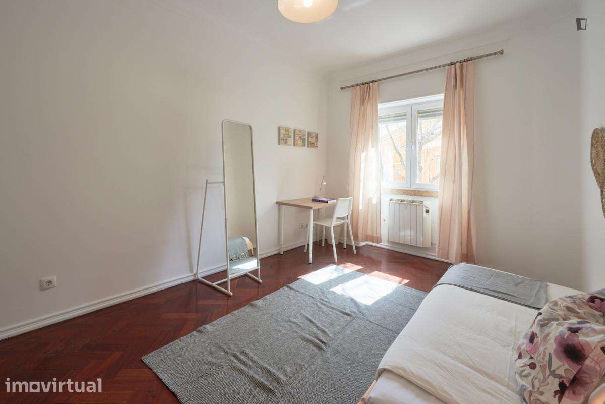 Quarto - localizado em Arroios Lisbon - Grande imagem: 3/24