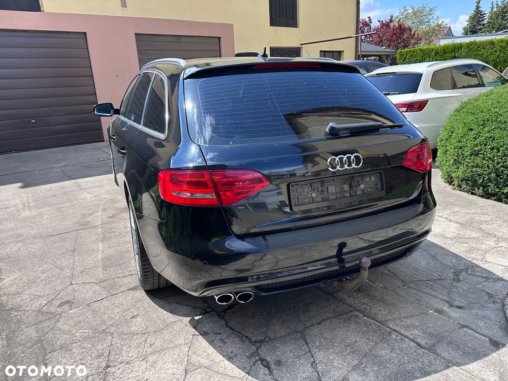 Audi A4 Avant 2.0 TDI DPF clean diesel multitronic Attraction - 5