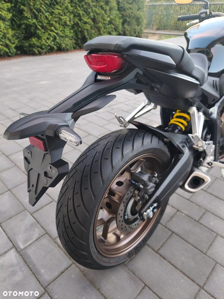 Honda CB - 4