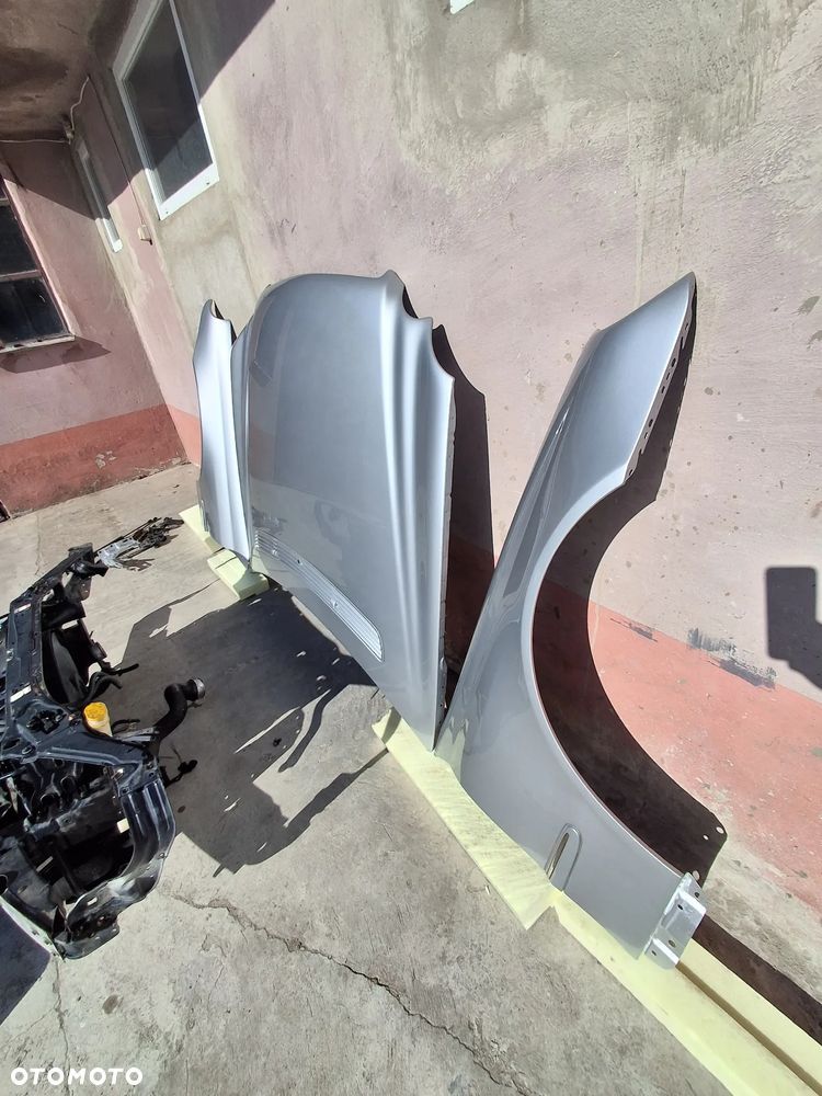 Mercedes W209 CLK maska zderzak błotniki lampy wzmocnienie przód 744 - 19