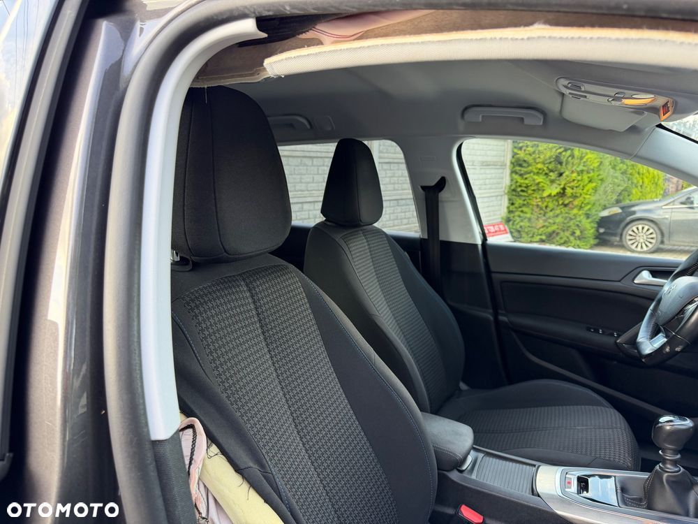 Peugeot 308 1.2 PureTech Active Pack S&S - 8