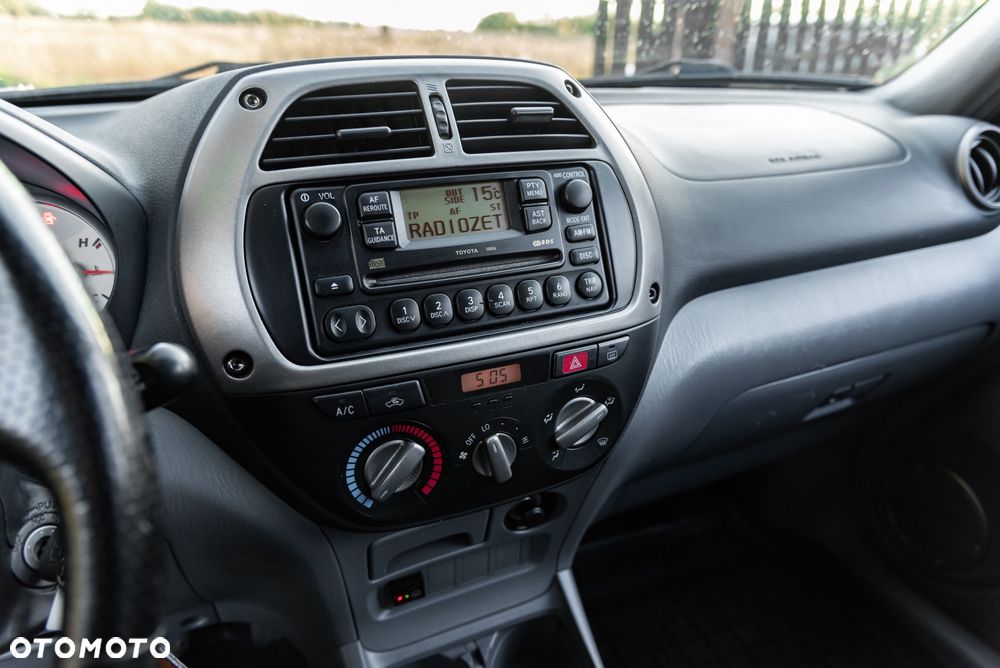 Toyota RAV4 4x4 - 29