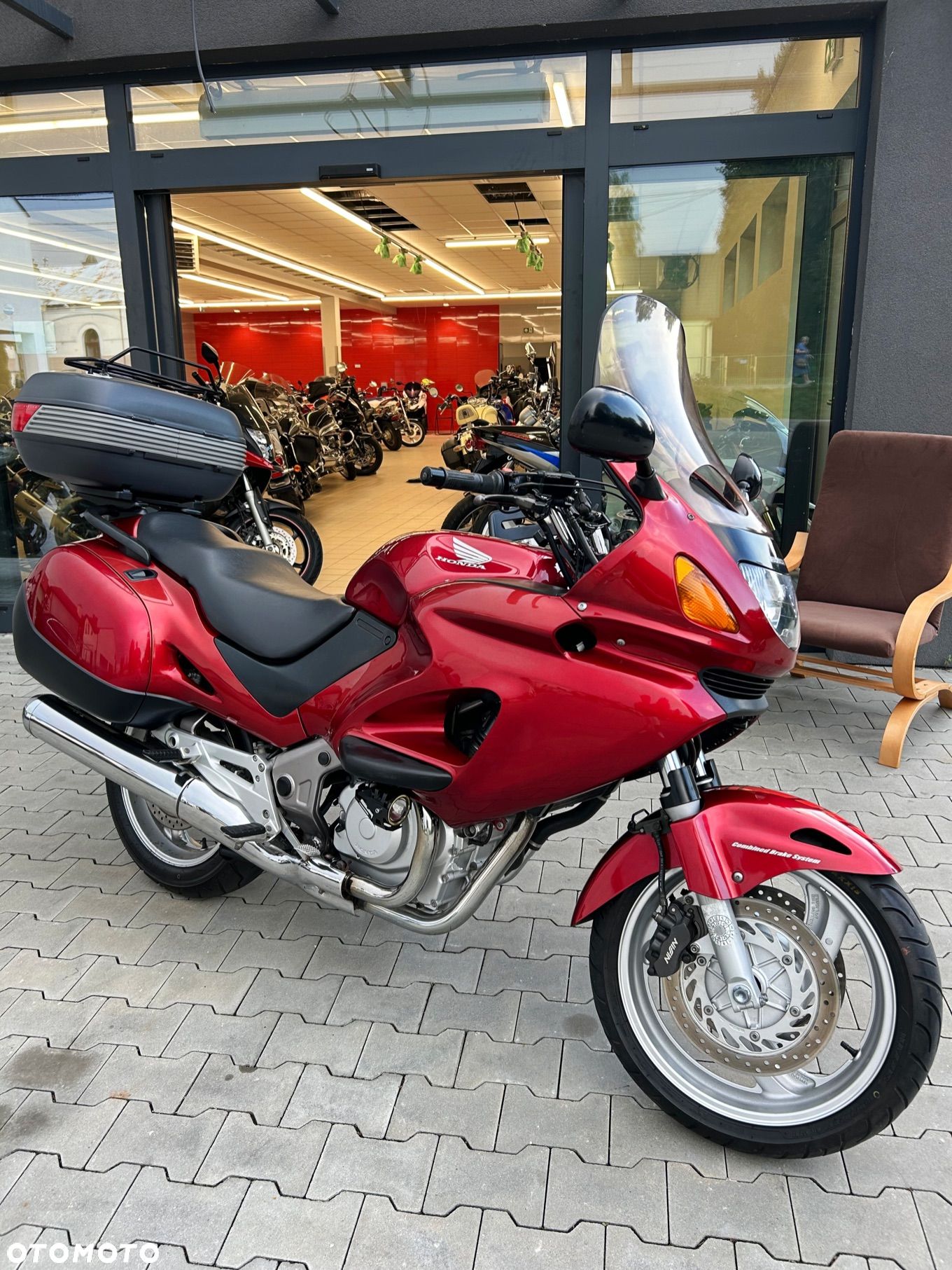 Honda Deauville - 1