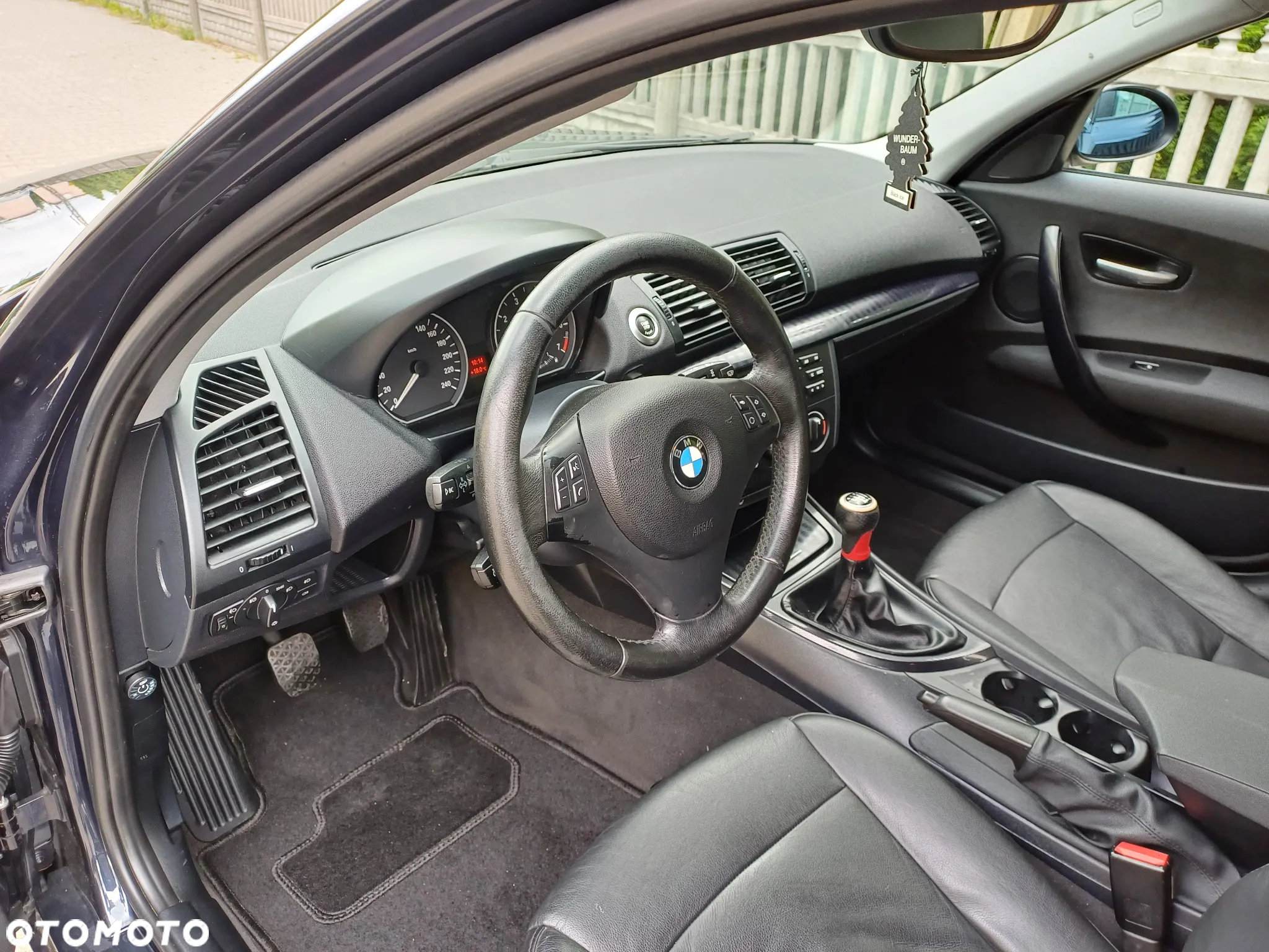 BMW Seria 1 116i - 9