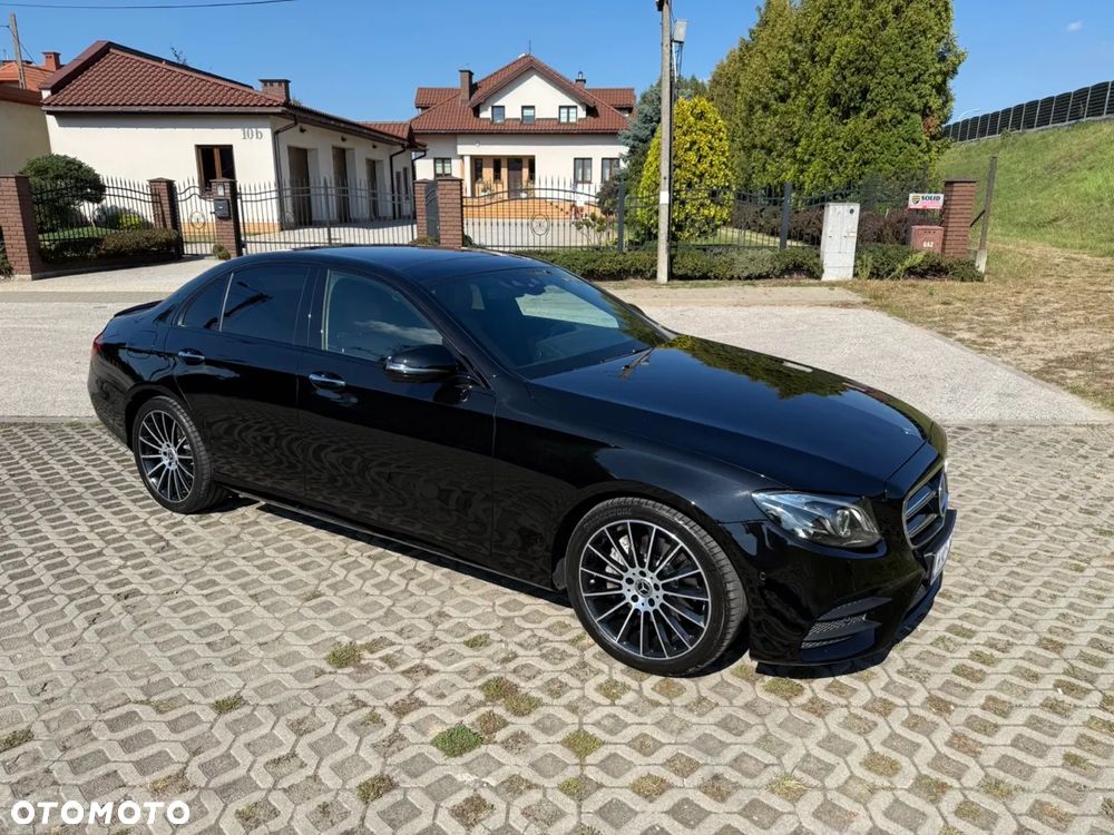Mercedes-Benz Klasa E 220 d 9G-TRONIC AMG Line - 13