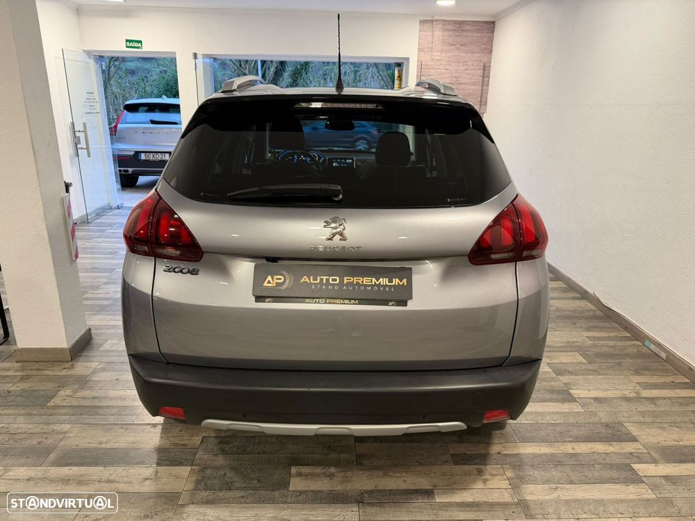 Peugeot 2008 1.2 PureTech Allure EAT6 - 6