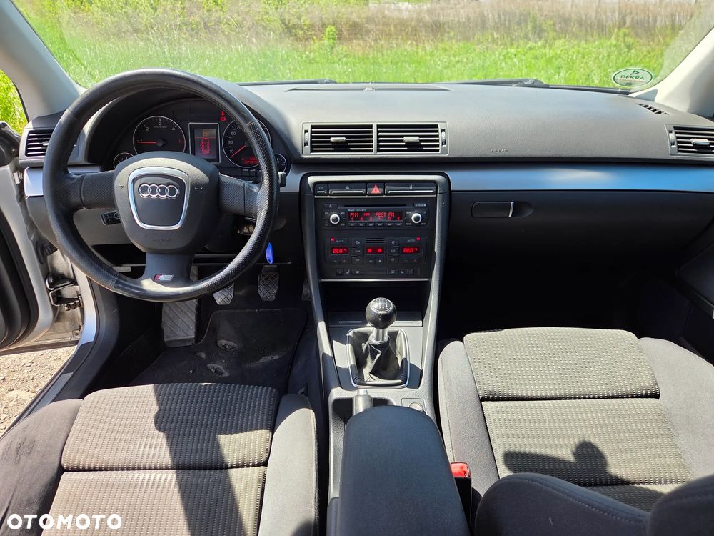 Audi A4 Avant 2.0 TDI DPF - 14